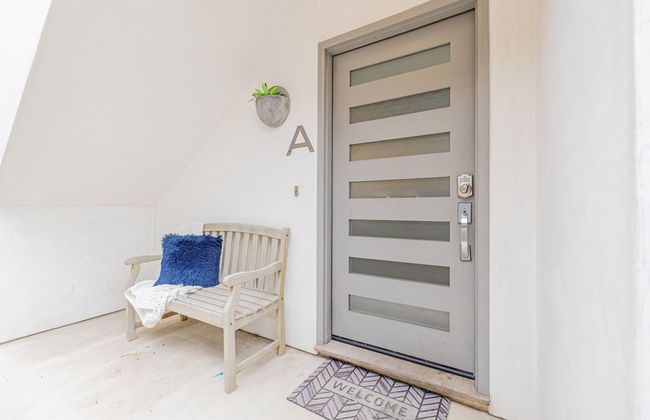 Seaside Style by Avantstay Rooftop Walk to Beach Chic Design - Photo 35