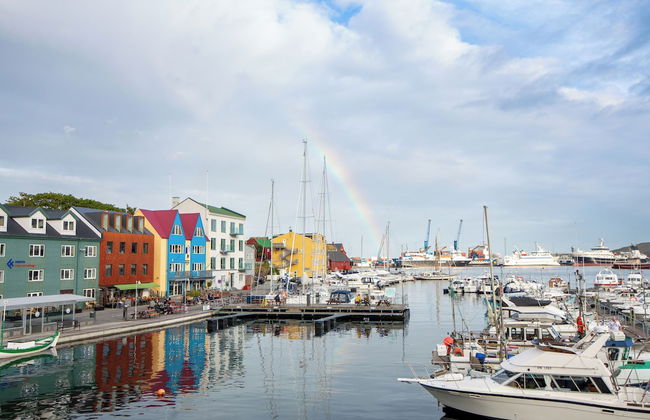 Stunning Marina View - Brand New - City Center - Photo 43