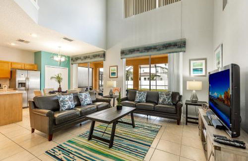 Family Friendly Vacation Home with South Facing Pool - Hot Tub - Game Room - Near Disney - Foto 54