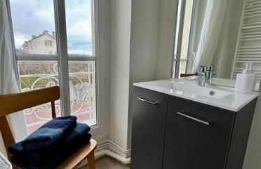 Sunny Apt on D-Day Beach with Parking - Foto 26