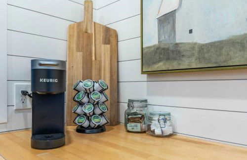 Container Home with Rooftop Views and Pickleball - Foto 7