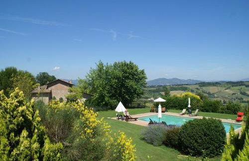 Holiday Home in Montone with Pool & Terrace - Foto 16