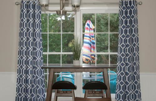 *The Governor's Mansion* Close to Downtown - Photo 22