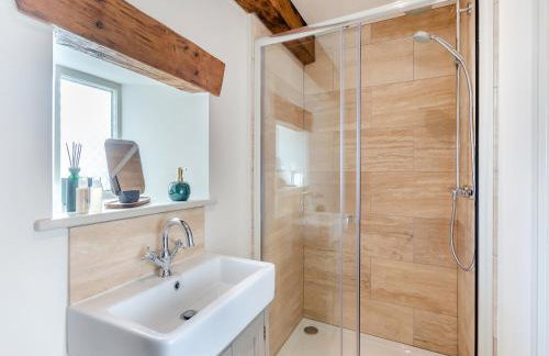 Badger Hill Barn - Photo 18