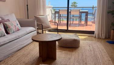 SEAVIEW PENTHOUSE PREMIUM LUXURY-Casares Del MAR - Photo 3