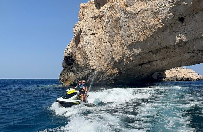 1 hour Jetski Experience To Margaritas Island - Photo 5
