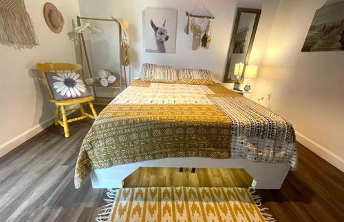 Private Studio Cabin steps from Calle 8 - Foto 49