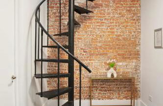 Fully Furnished PH Duplex with Private Outdoor Space - Foto 4