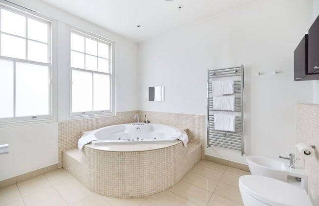 The Clapham Crib - Spacious 4bdr House With Patio - Foto 49