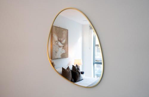 Central Wembley Stadium Luxe Stay with Pool Table - Foto 56