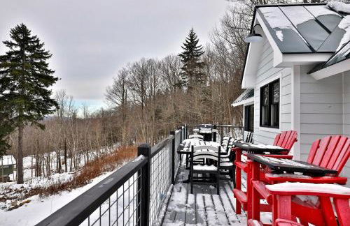 Premium 5 bedroom, pet friendly private home with hot tub 3 miles from the Skyship Bear - Foto 15