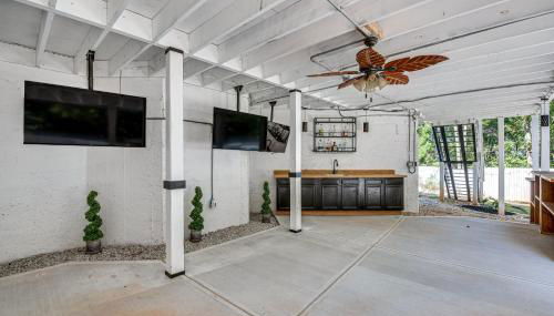 Theater Room and Gazebo Luxury Retreat in Ellenwood - Foto 3