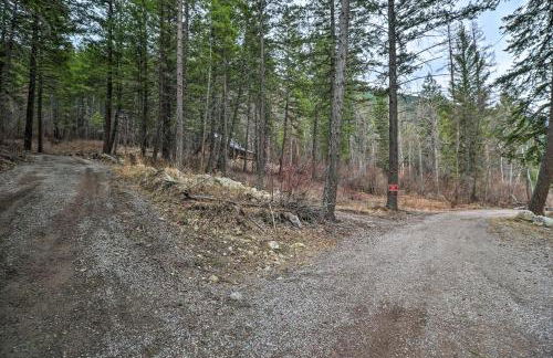 Cozy Homestead Cabin at Base of Columbia Mountain! - Foto 26