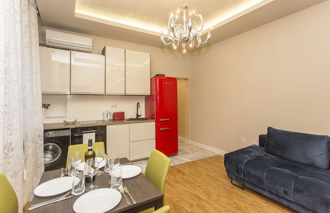 Elegant 2bdr Apartment With a Balcony - Foto 1