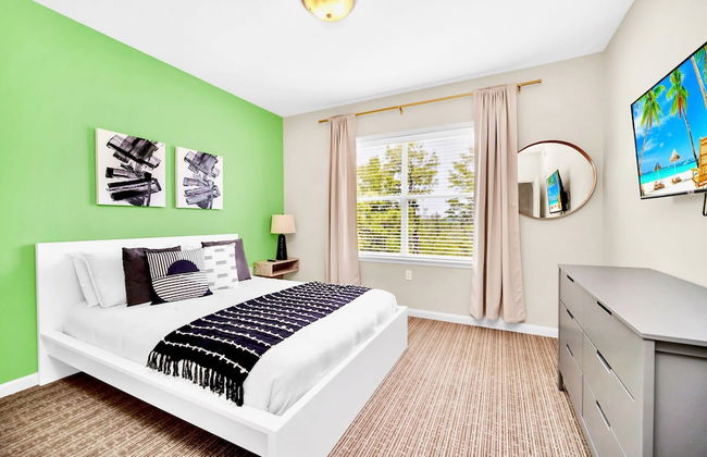 Upstay - Pet-friendly Suite w Hot Tub Pool Sauna - Foto 16