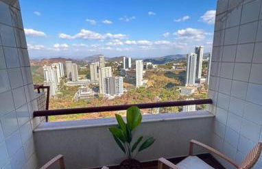 Linda cobertura no Vila da Serra - Foto 69