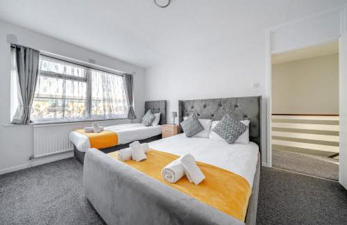 Luxury 3-Bedrooms House With Parking - Foto 14