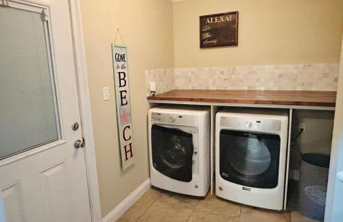 4/3 Home Centrally Located, beach, casino, airport, dining, golfing, shopping, entertainment - Photo 14