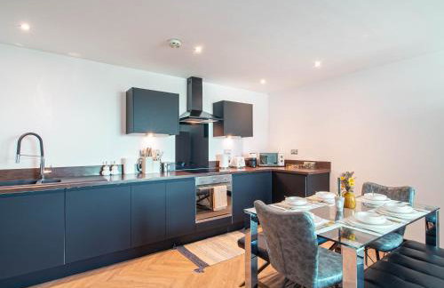 Luxury 2 Bed Apartment In Central Leeds Sleeps 6 - Foto 3