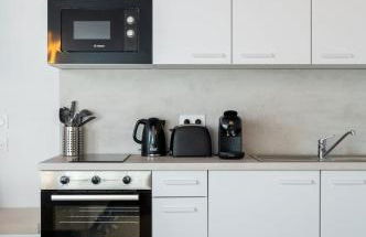 Studio équipé côté cour, parking gratuit - Foto 16