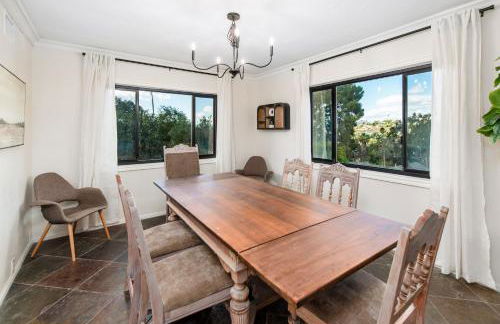 5BR Oasis with Pool, Arcade, Sauna - Photo 10