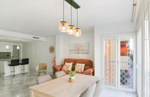 Magnificent- 2Bd 2Bth- City Center - Photo 15