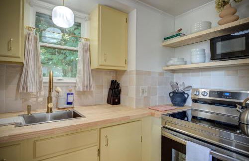 The Zen Den Peaceful Cottage with Mountain Views - Foto 3