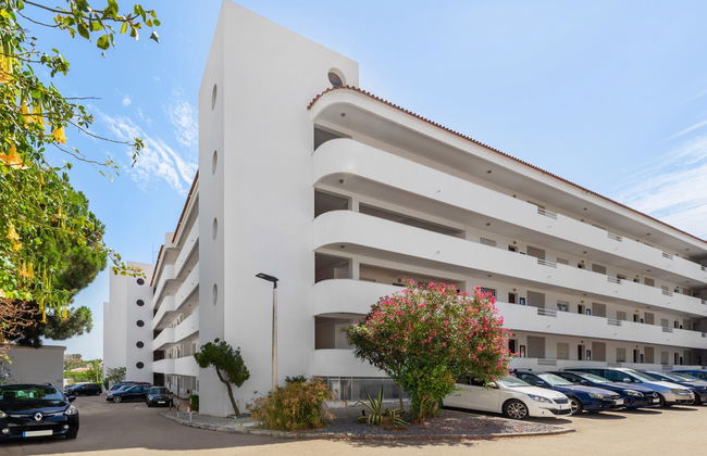 Happy Moments - Photo 20