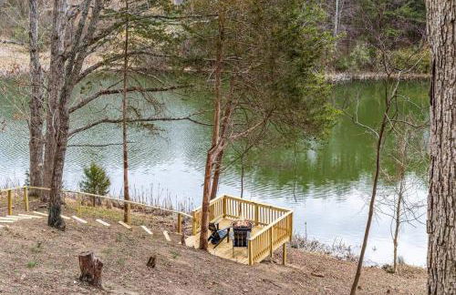 Lazy Lake 3BR Cabin w/ Mtn Views + Hot Tub +Wi-Fi - Foto 14