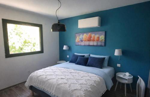 House with 4 air-conditioned bedrooms and swimming pool - Photo 9