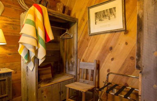 Secluded 1 Bedroom Cabin on 50 Acres of Land - Foto 13