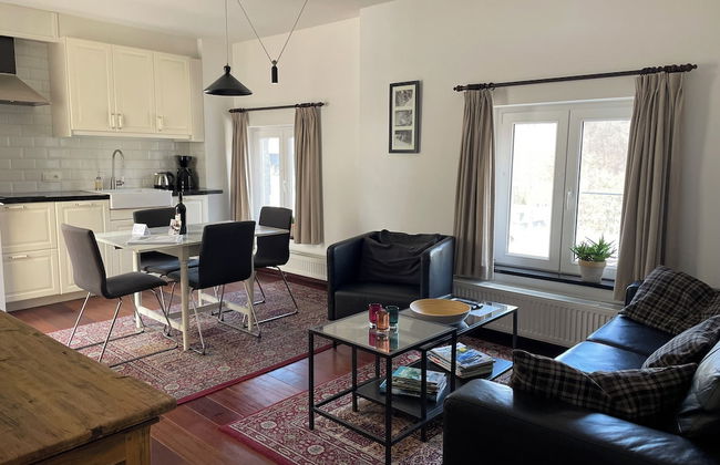 Le Baron Apartments - Photo 16