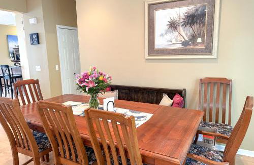 5 Bedroom Home in Old Homestead II - Photo 9