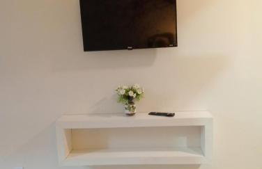 LOFT NOVO CONFORTÁVEL - Foto 12