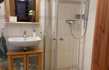 Mittelalterdomizil mit Balkon und Parkplätzen - Foto 21