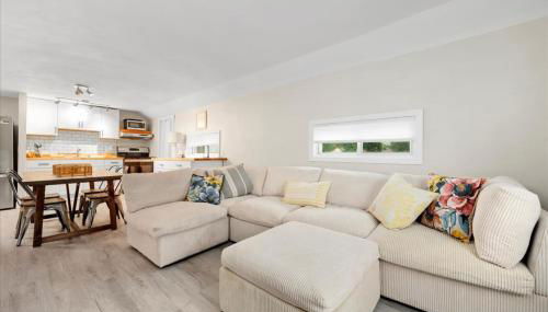 Whitewater The Genoa on Oneida Lake Sleeps 8 - Photo 3