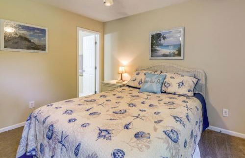 Charming Emerald Isle Escape Less Than 1 Mi to Beach! - Foto 11