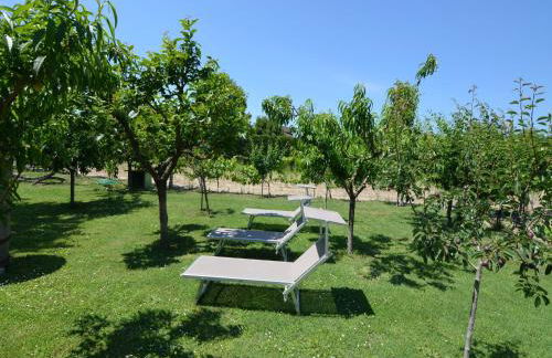 Sunny Coastal Apartment - Foto 7