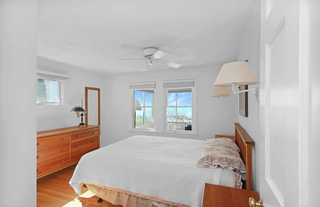 3BR Oceanfront on Nubble Cliffs! - Photo 7