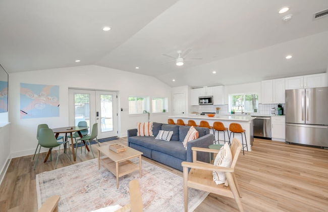 Modern 3 2 two Kings hot tub Fire pit 16min to Wine Trail Nearby Pickleball Courts Pools - Foto 13