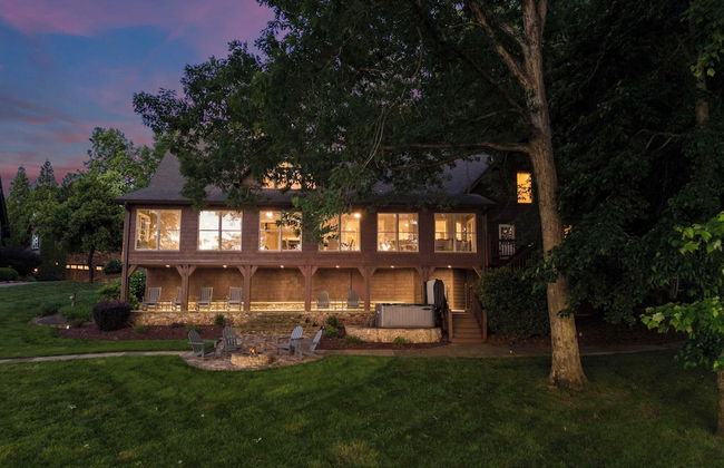 Private Dock, Hot Tub, Game Room, Firepit Sunset Shores Resort The Homestead - Foto 52