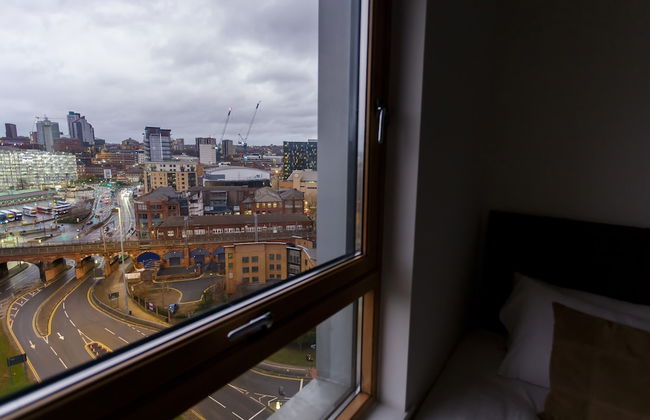 Live in Leeds Sky Penthouse - Photo 38