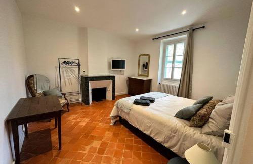 Bastide avec Piscine et Spa, vue Ste Victoire - Foto 33