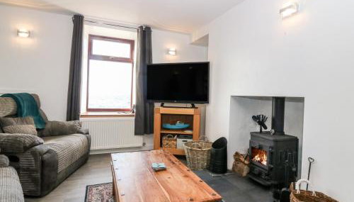 Dolphin Cottage - Photo 5