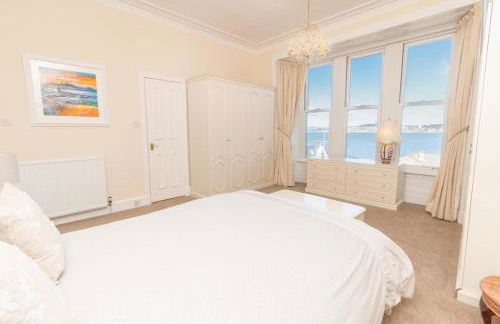 Riverview Upper Apartment - Foto 12