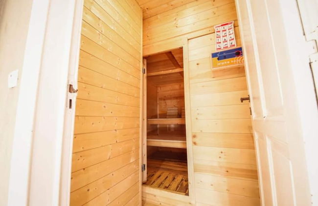 Modern Holiday Home in Hastiere With Sauna - Foto 18