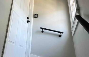 Rotherwood Roost / 2BR/1BA Apartment near UE - Foto 4