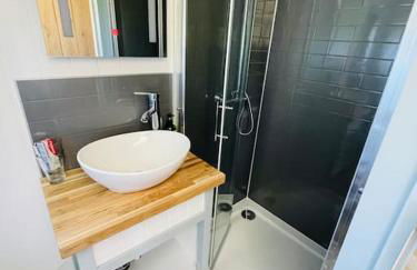 The Hut@Trefechan Wen - Coastal Coziness! - Photo 10