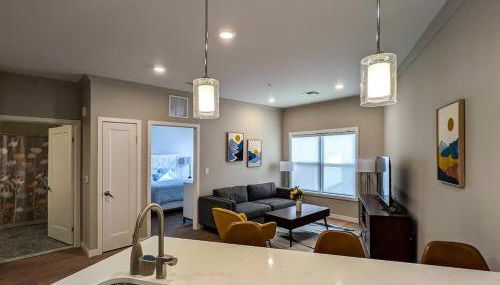 222 Brand New 2 Bedroom 1 KIT 2 BATH 1 Living - Foto 1