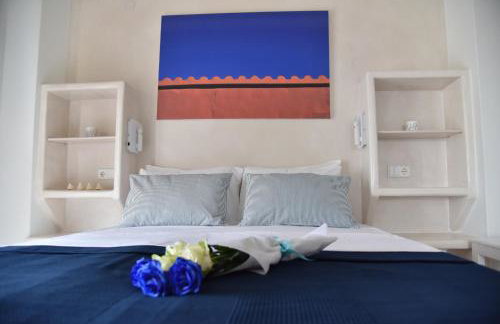 KyMa Studios and Suites - Photo 27